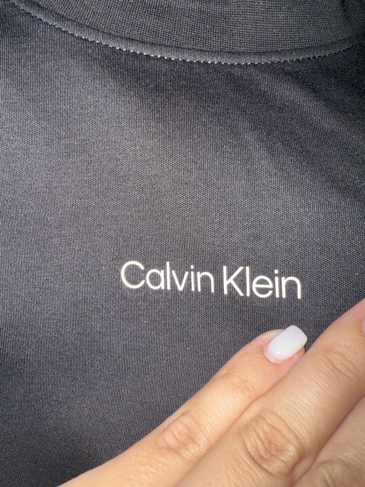 Оригинална дамска тениска Calvin Klein