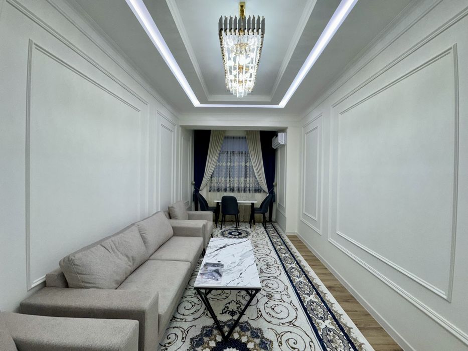 3х комнатная квартира, на 3 этаже. Рудакий.