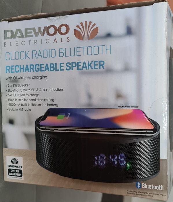 Boxa bluetooth + incarcator wireless + radio FM + ceas + acumulator