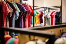 Vând Afacere: Magazin Online + Fizic - Brand Uniforme Medicale Premium