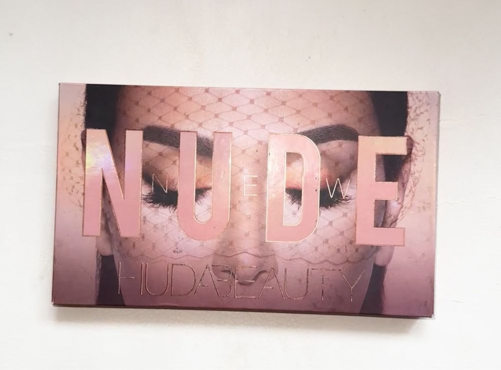 Paleta Huda Beauty New Nude