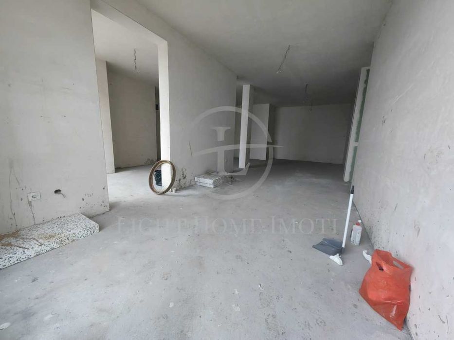 Продава се Магазин в Пловдив, Христо Смирненски - 98 кв.м за 999 €/кв.м - Снимка #2