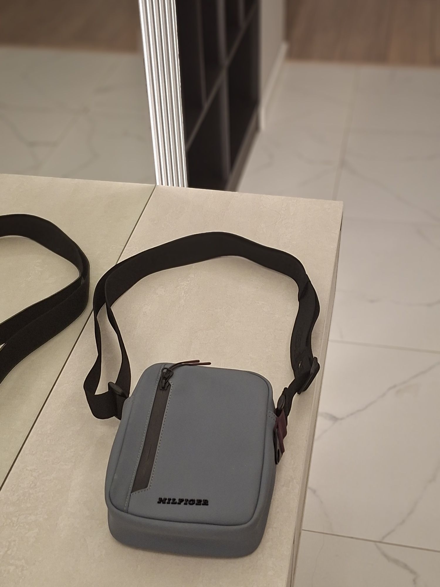 Сумка tomy hilfiger original