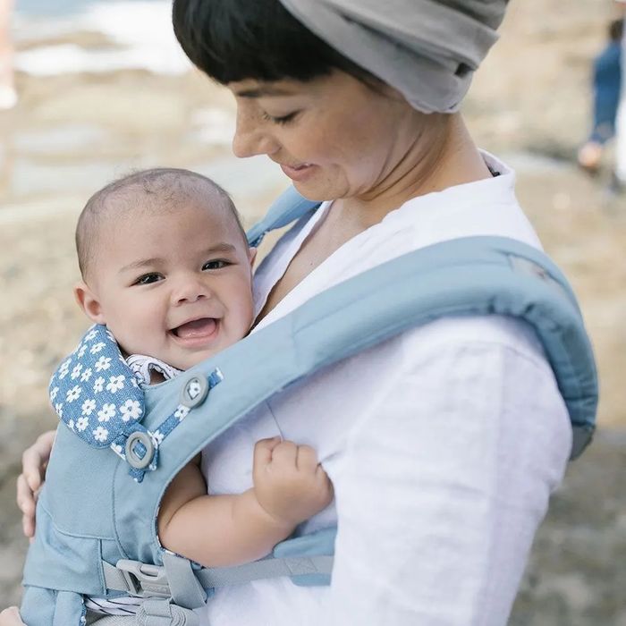 Нова ергономична раница Ergobaby Omni 360 cool air mesh breeze
