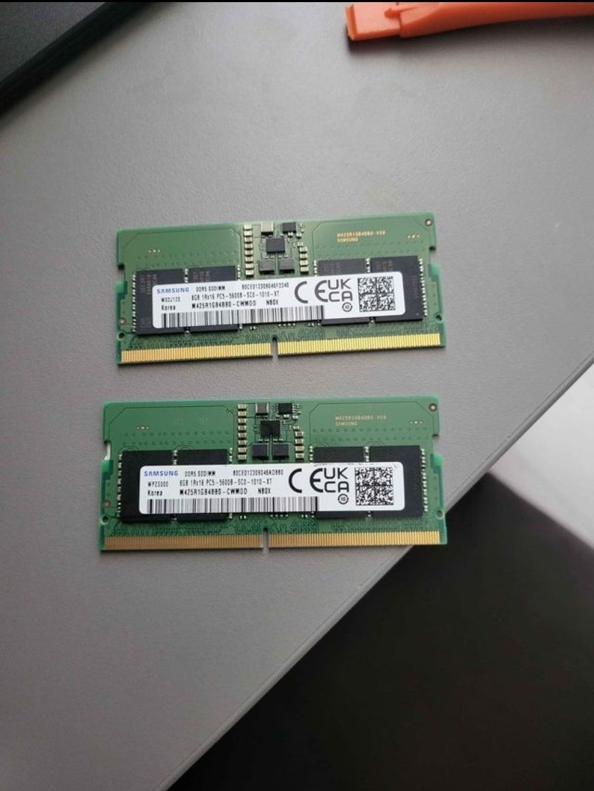 Samsung RAM 2x8gb DDR5 5600 hz SODIMM