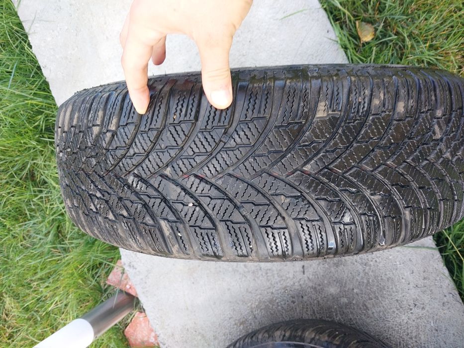 Зимни  гуми с джанти 15 цола5×112 ,195/65/15 Vw
