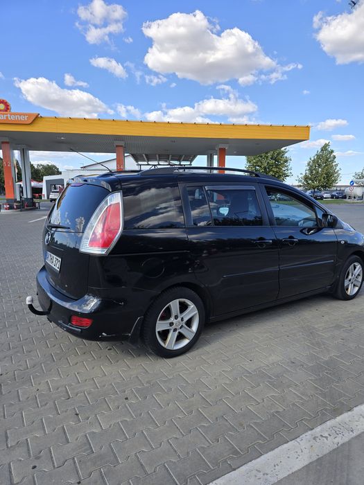 Mazda 5  7 locuri