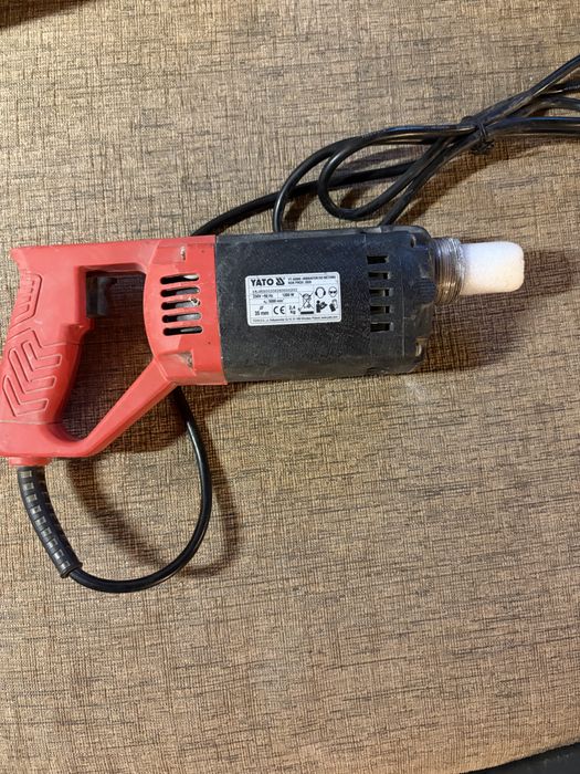 Vibrator pentru beton