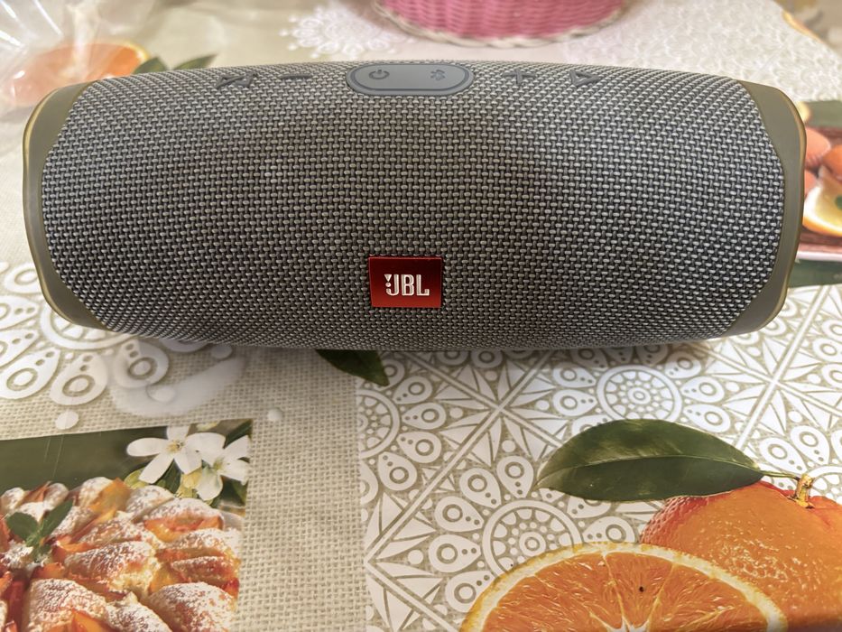 Колонка JBL Charge 4