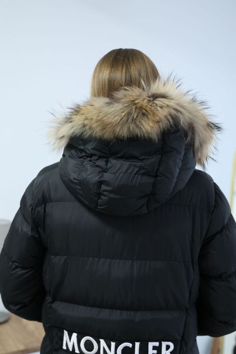 Geaca de dama
Mărime:M,L,Xl,3xl