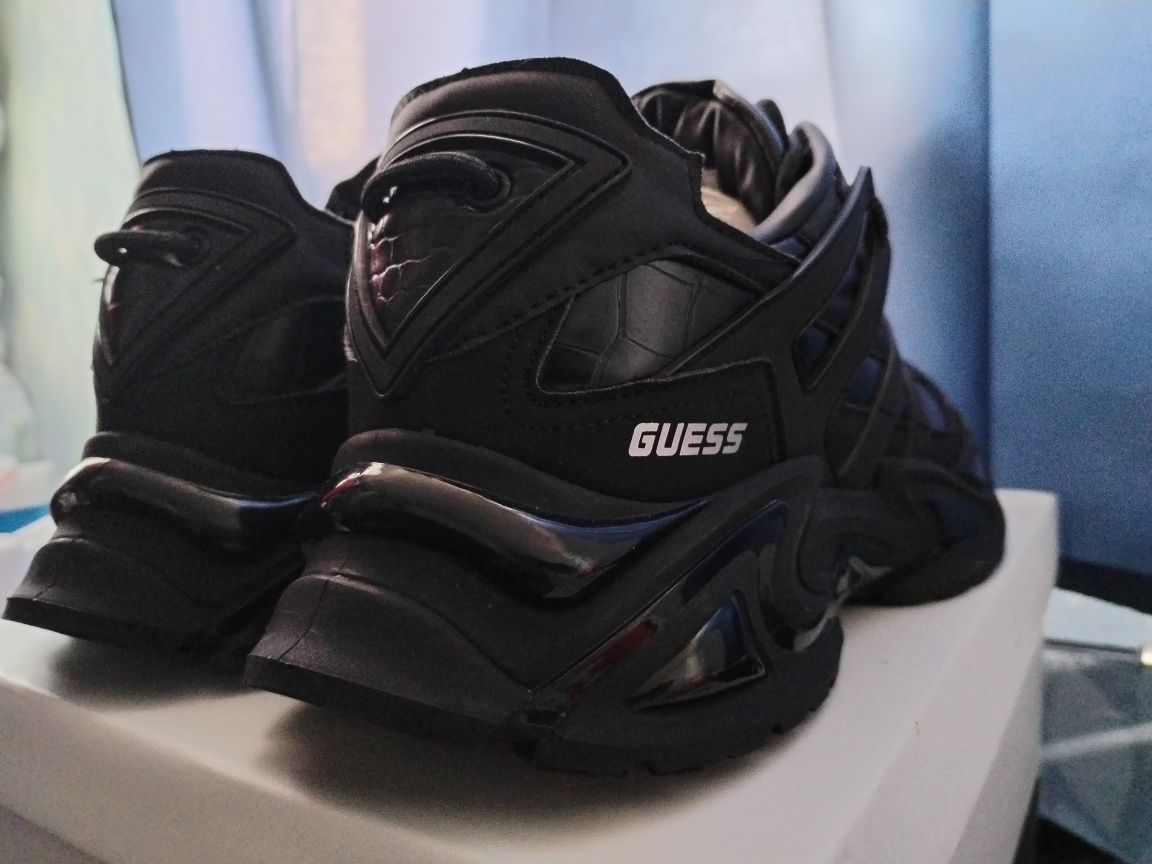 Guess Beluna 44 номер