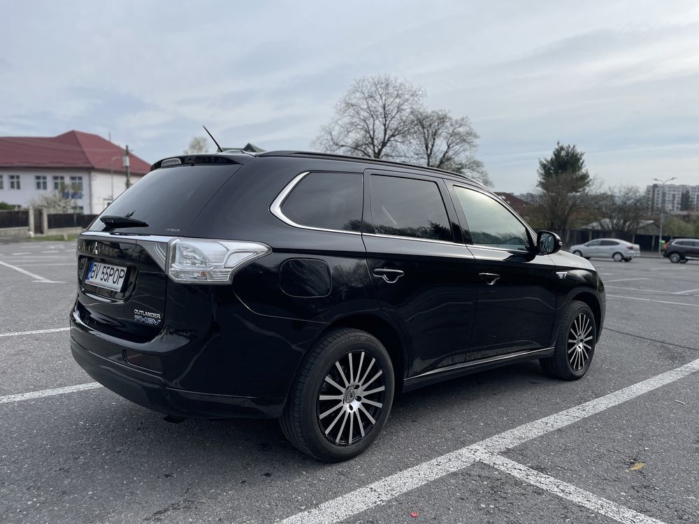 Mitsubishi Outlander Instyle Phev