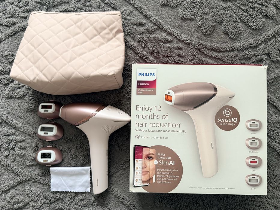 Epilator IPL Philips Lumea Seria 9900 BRI977/00, 450000 de impulsuri