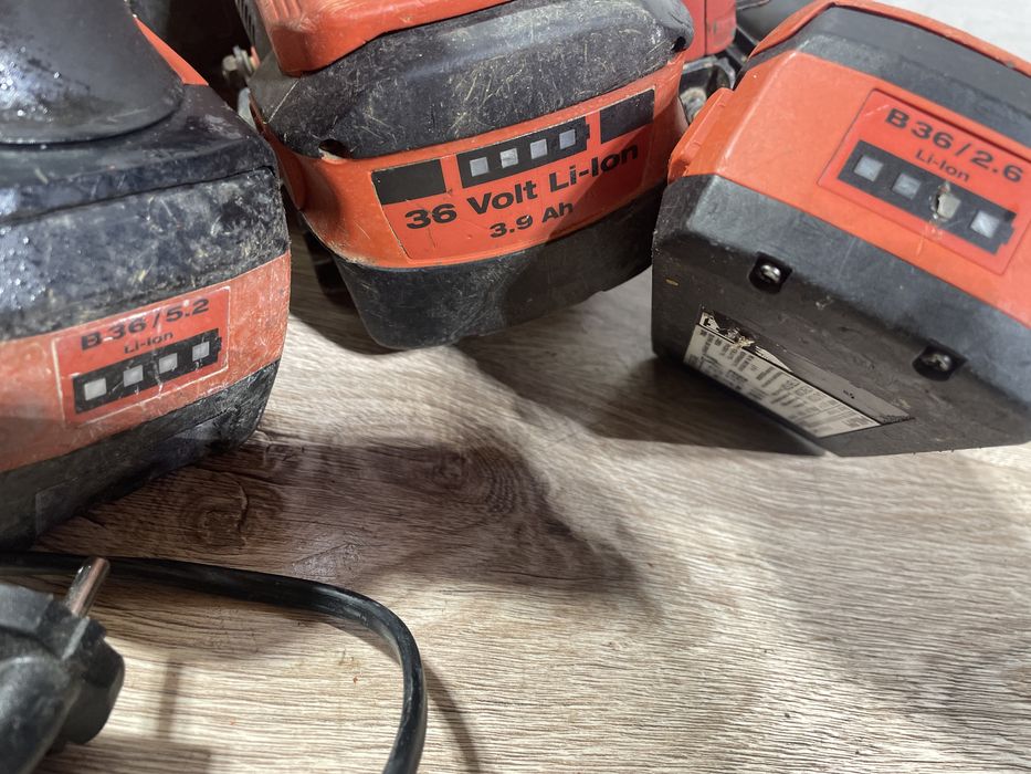 Hilti te 30 + wsc70 + flex pret 2000 ron toate