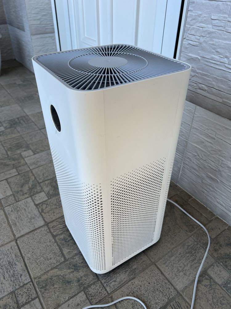 Чисто НОВ!! Въздохопречиствател Xiaomi MI Air Purifier 3Н