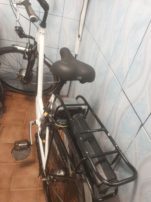 Bicicleta electrica  Giant în stare de funcționareare