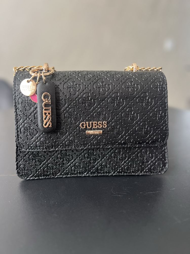 Michael Kors,Guess,Chanel дамски чанти