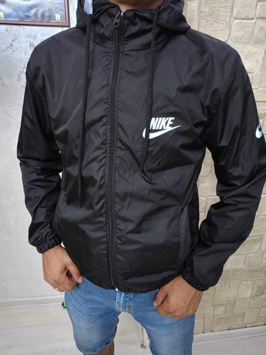 Мъжки спортни якета Бродирано лого