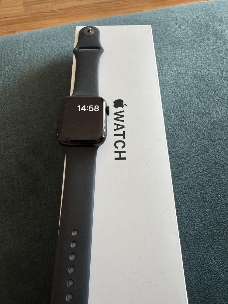Iphone watch se 44mm