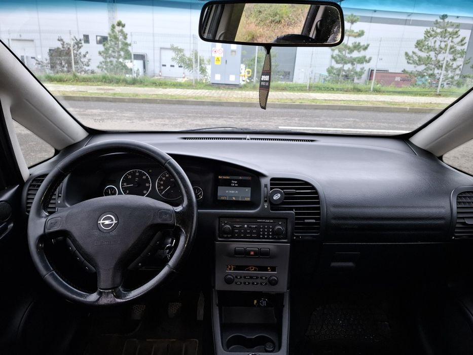 Zafira 2005,2.0 DTI,Pilot 7 locuri