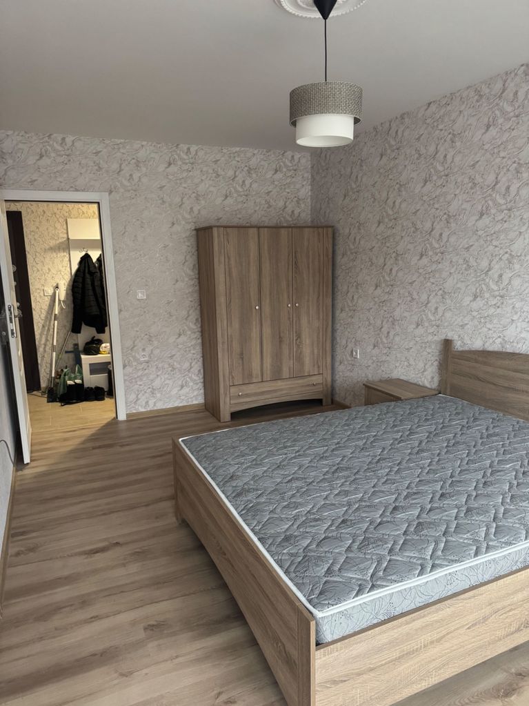 Дава се под наем Тристаен апартамент в Кърджали, Център - 100 кв.м за 510 € - Снимка #17
