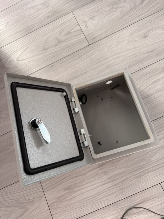 Camere de supraveghere Hikvision