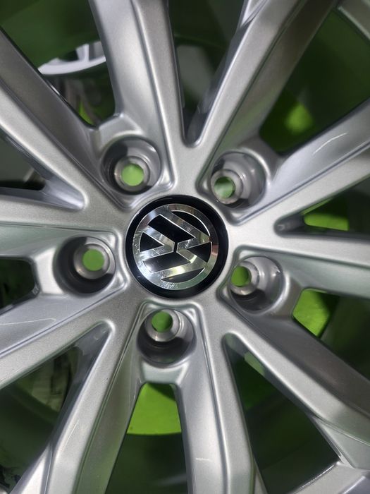 17 5x112 Vw Passat Tiguan Touran Caddy Golf 5х112