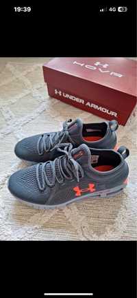 Under Armour HOVR 44.5