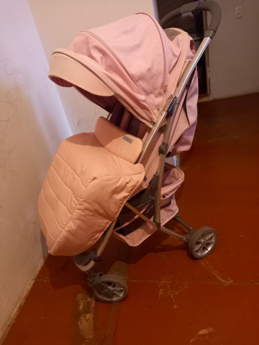 Детская коляска.