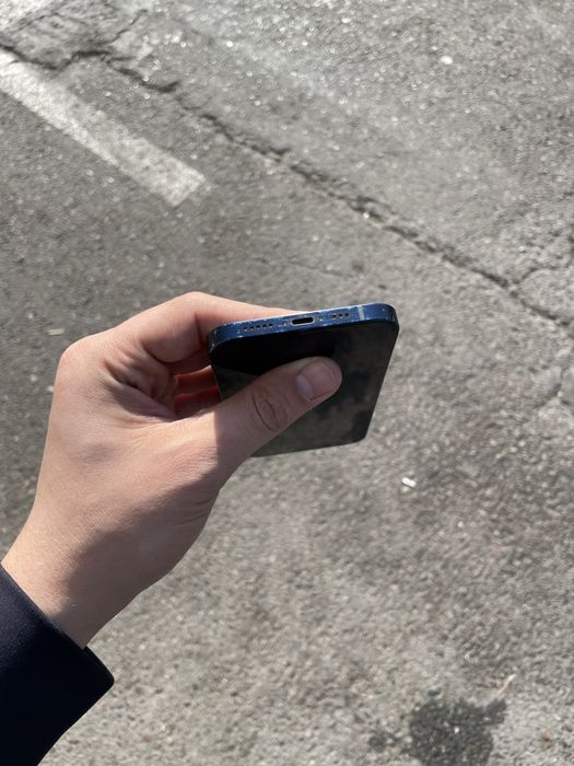 Srochno Iphone 12 sotiladi 64gb