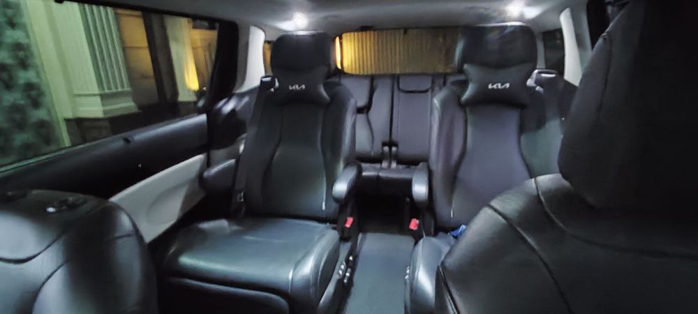 Kia Carnival prestij