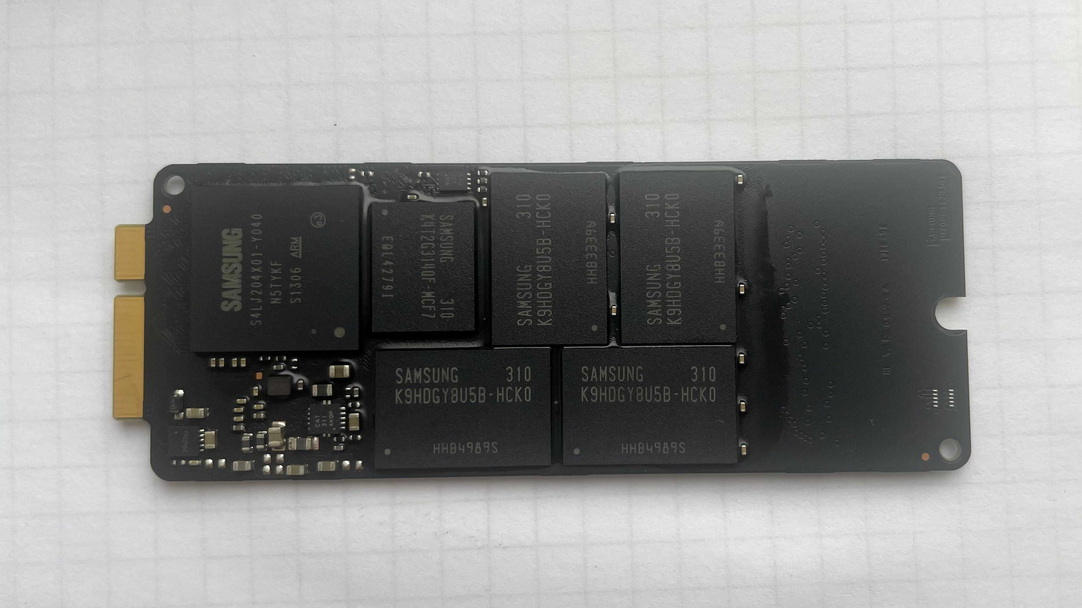 Флэш память SSD 128Gb снят из iMac (100% рабочая)