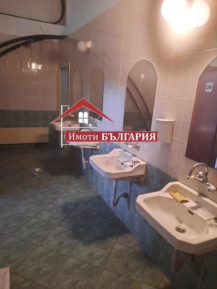 Бизнес  имот в гр. Баня, общ. Карлово