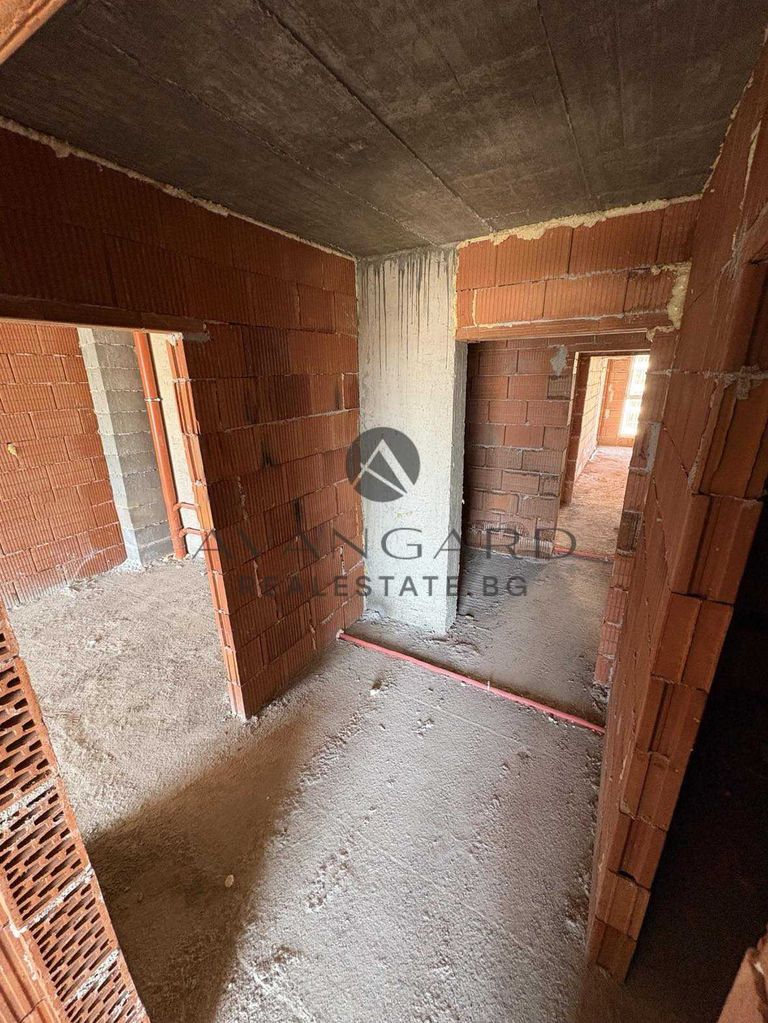 Продава се Двустаен апартамент в Пловдив, Кючук Париж - 74 кв.м за 1310 €/кв.м - Снимка #3