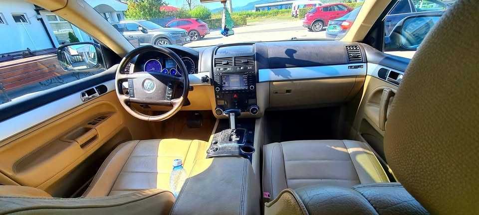 Dezmembram VW Touareg an 2004 motor 2.5tdi, manual si automat