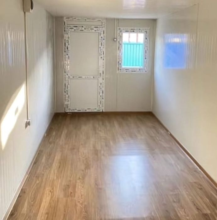 Vand containere modulare la super preț-calitate