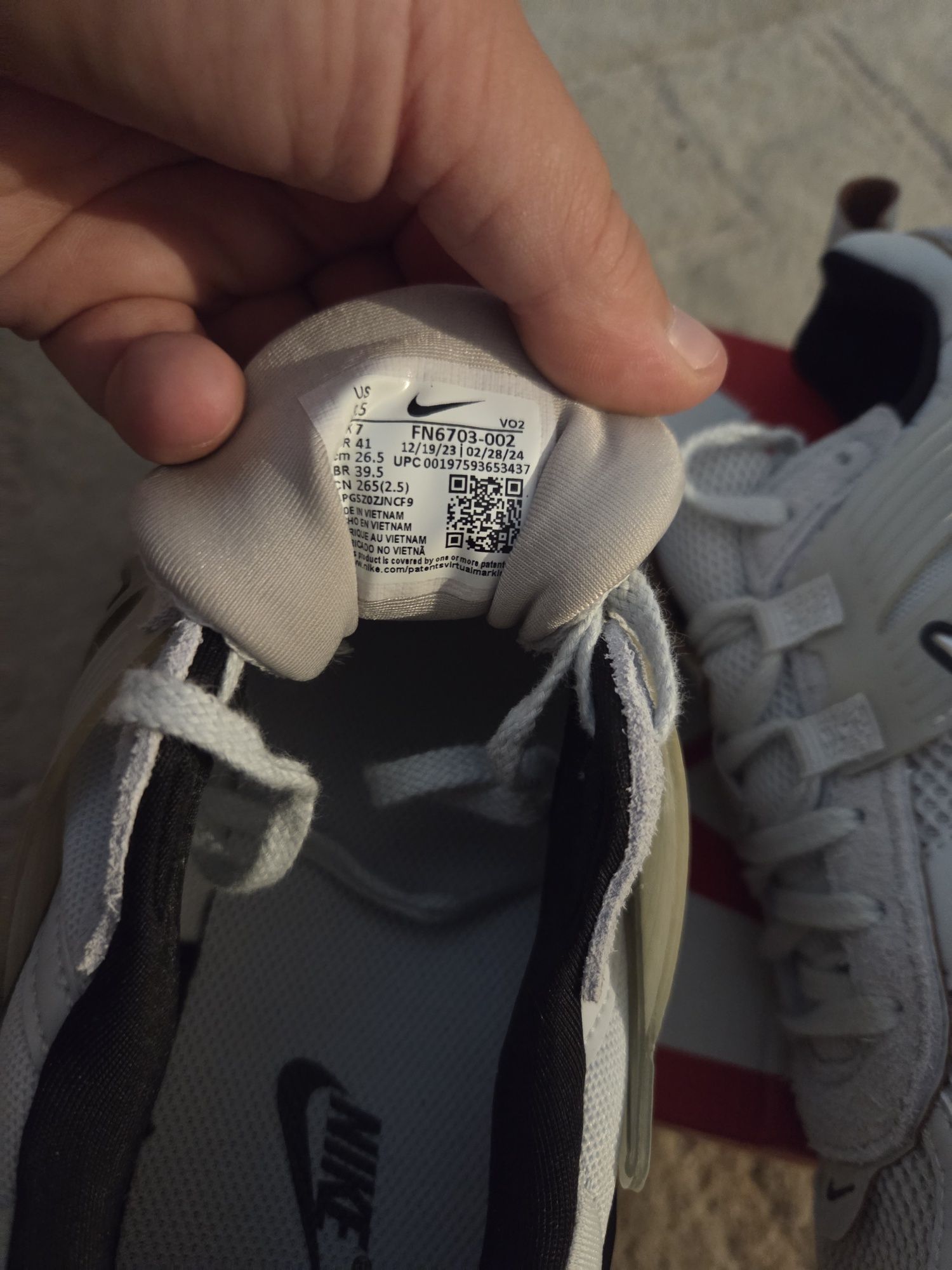 Nike V2K run 41 номер