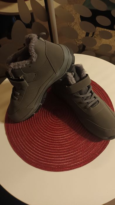 Vând ghete pt barbati