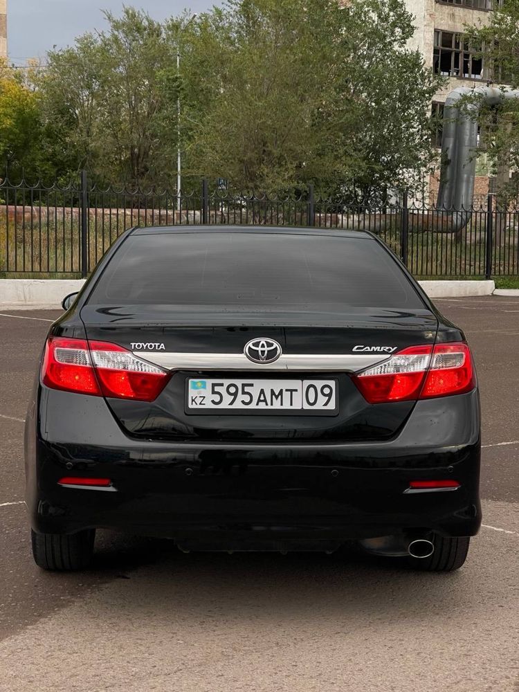 Продаю автомашину Toyota CAMRY