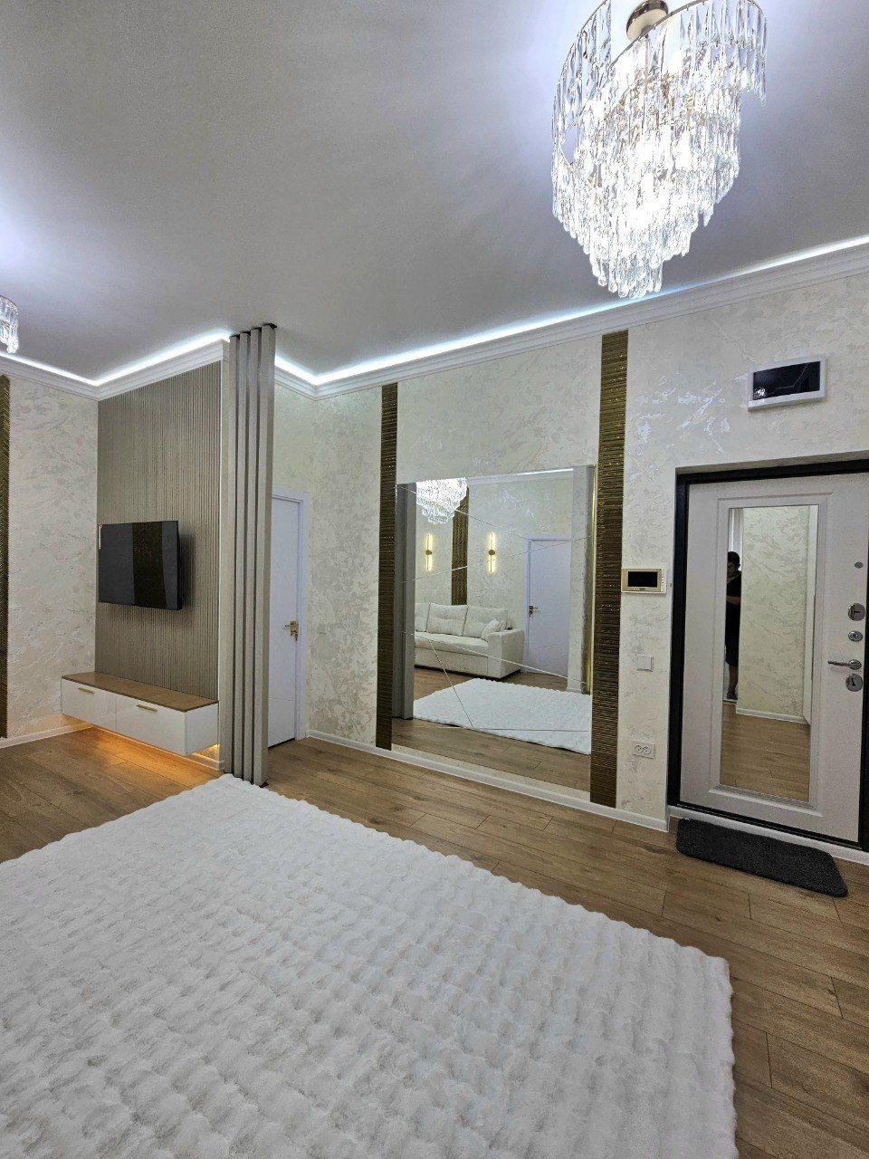 LUMINAR HOUSE 2-комнатная ул. Шота Руставели