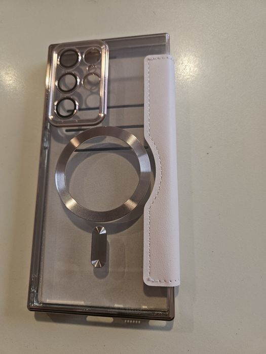 Vand husa telefon samsung s22 Ultra noua