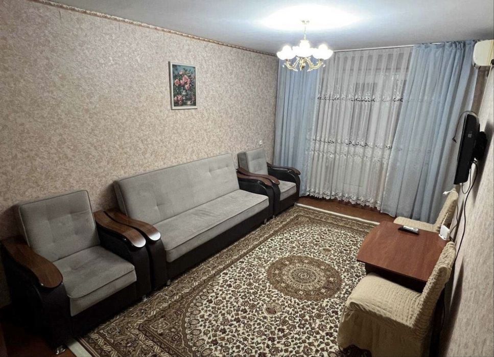 Сдается 2 ком Чиланзар 24 квартал. Ширин Перекросток.