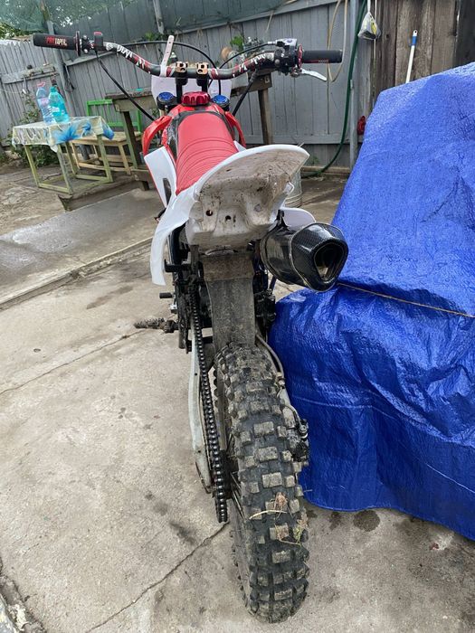 Cross 140 cc.