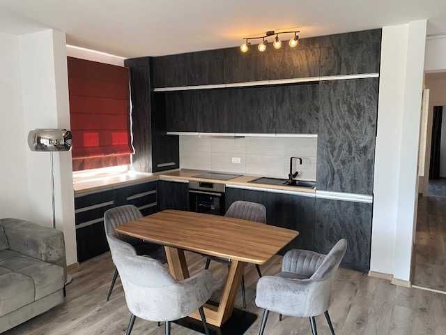 Apartament de vânzare cu 3 camere+loc de parcare în COMFORT RESIDENCE