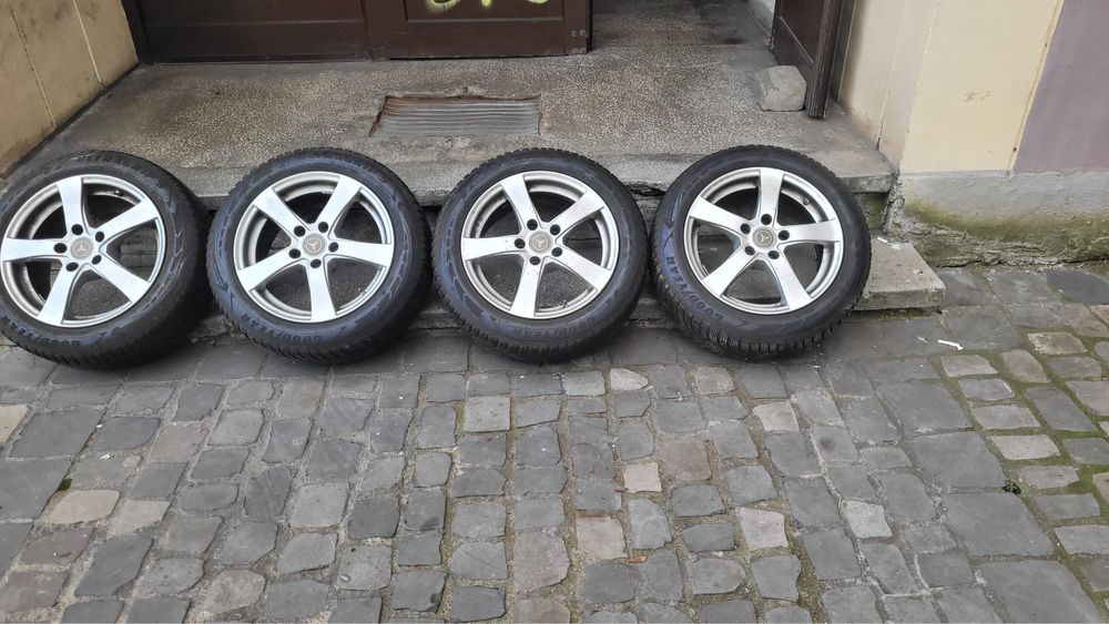 Jante + anvelope 205/55/R16 iarnă mercedes B 180 roti