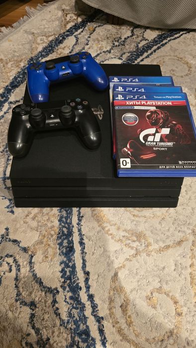 PS4 PRO 1TB Памят Состоянии Идеальное Домашний