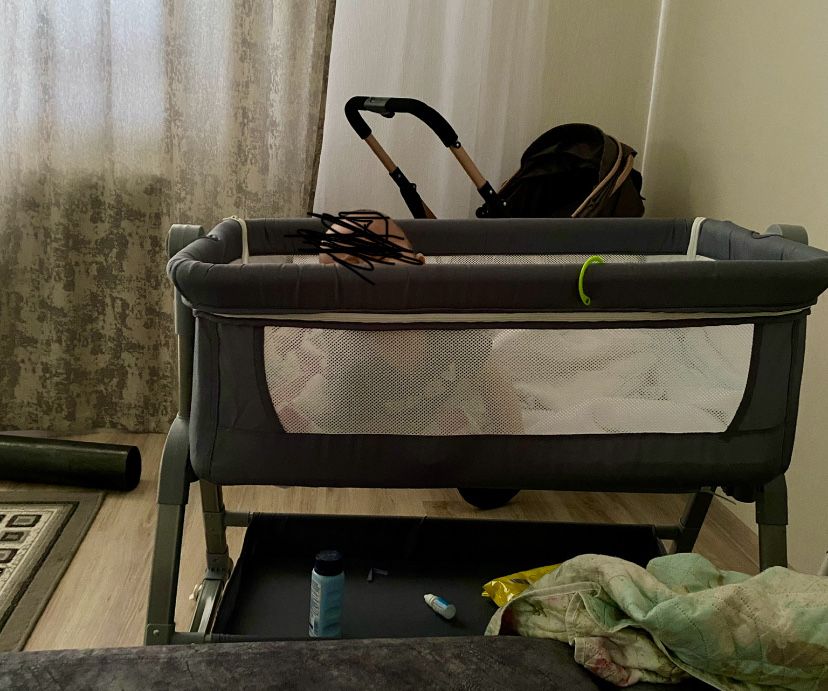 Манеж кровать продам