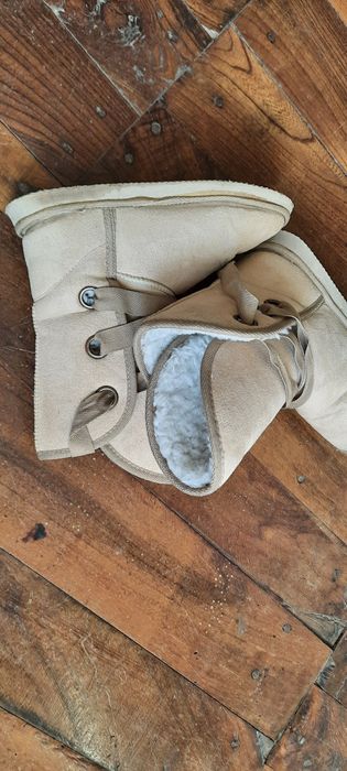 Зимни  детски ботуши .