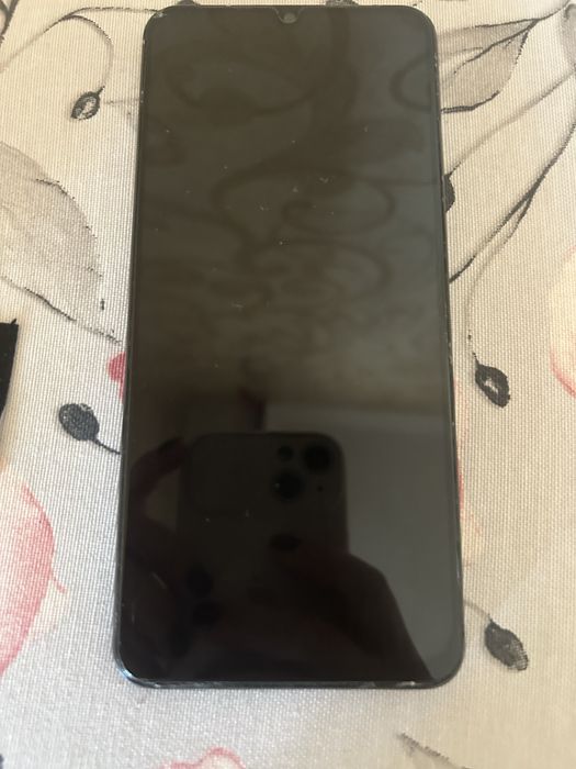 Realme note 50 срочно в хорошем состояни