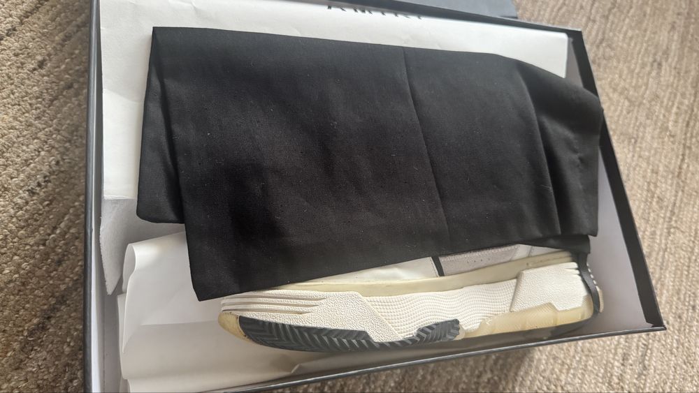 Sneaker AMIRI aproape noi , marimea 41